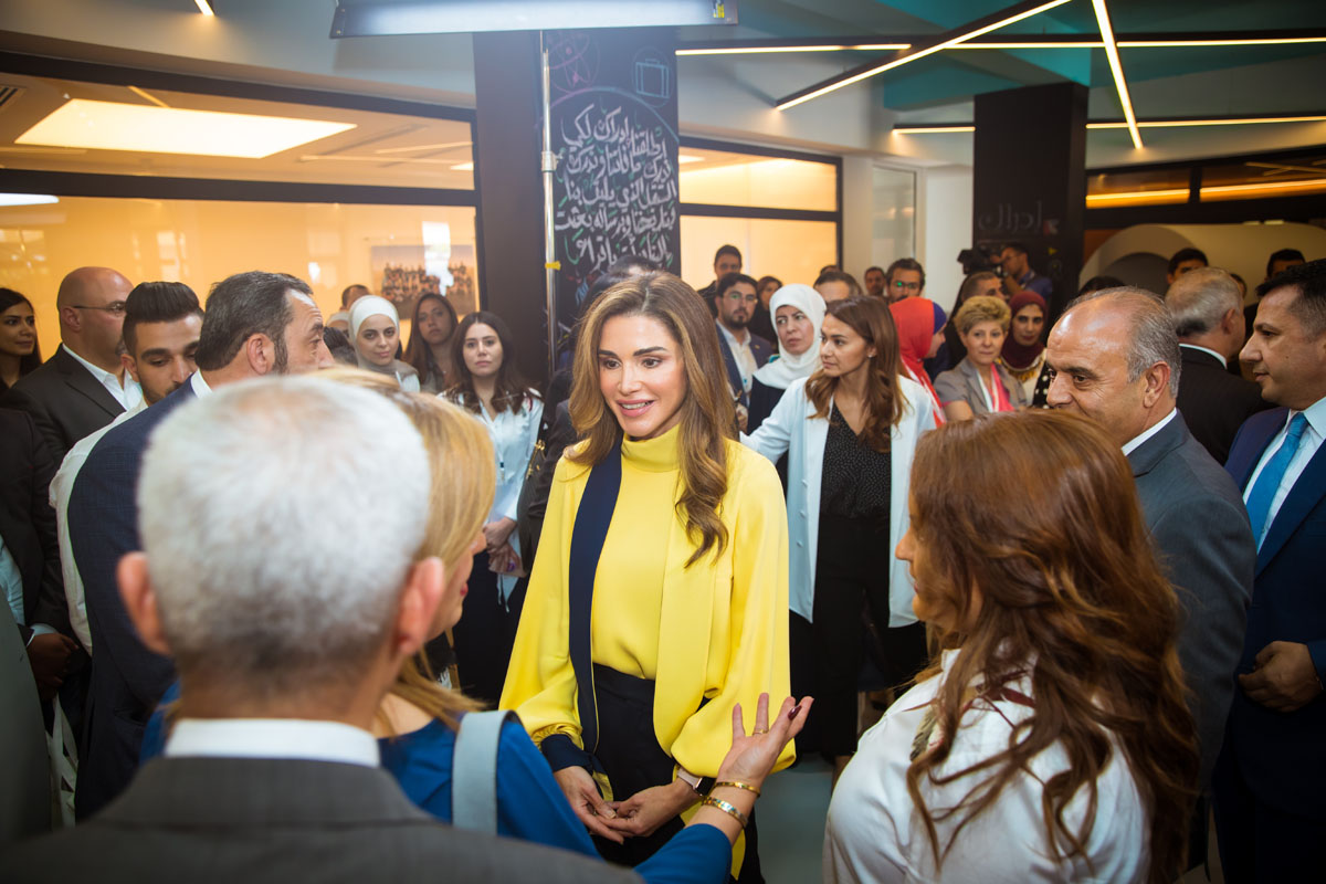 Queen Rania Launches Edraak K-12 Online Platform