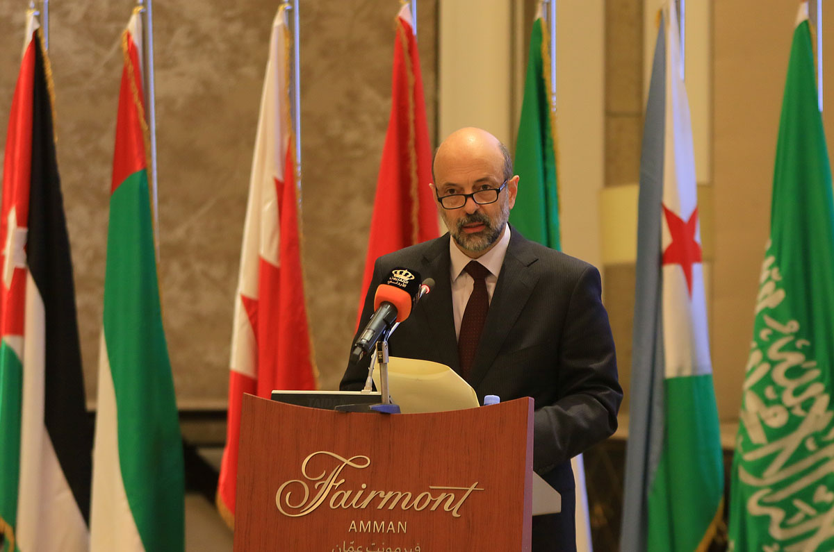 PM opens Council Of Arab Central Banks Governors' meeting