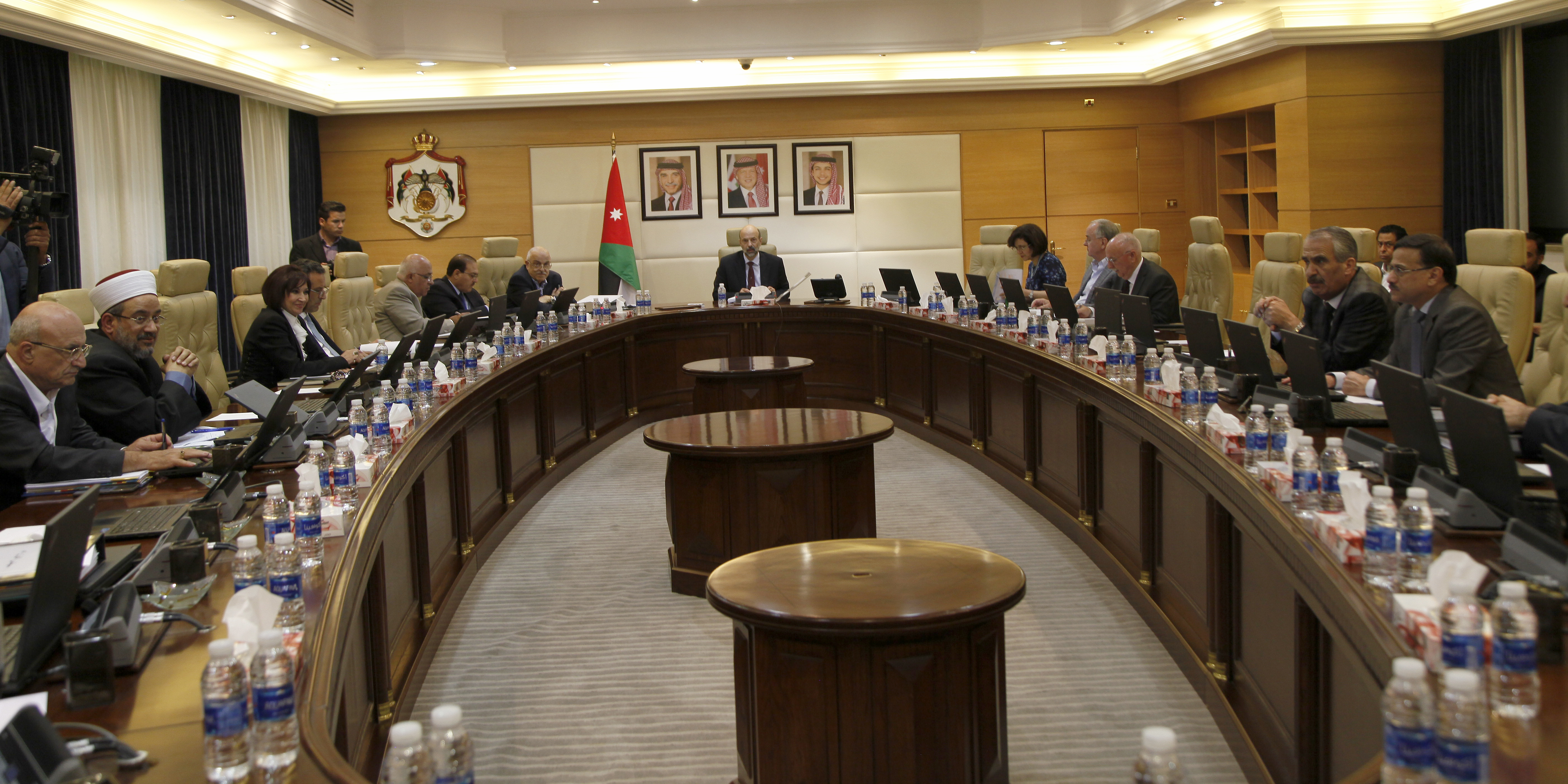 Cabinet approves Draft Law amending the Income Tax