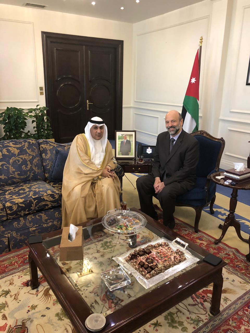 Prime minister meets Kuwaiti ambassador over ties