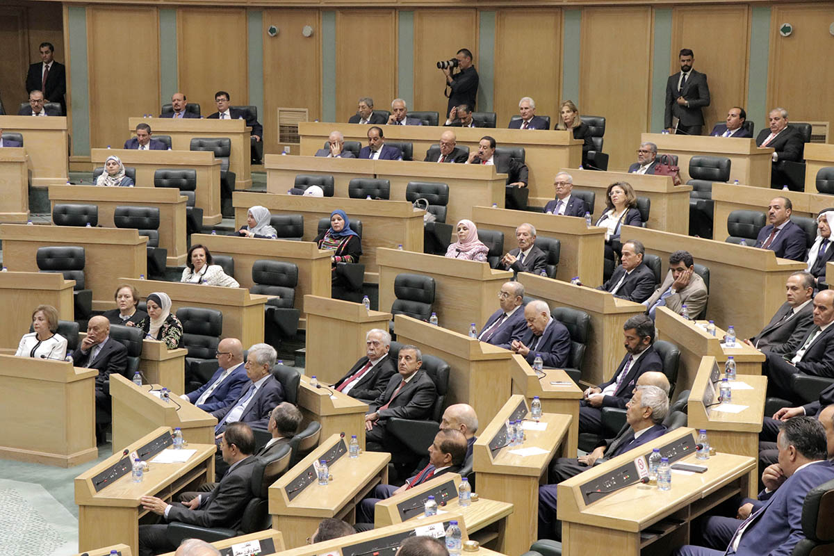 Senate forms Speech from the Throne reply committee