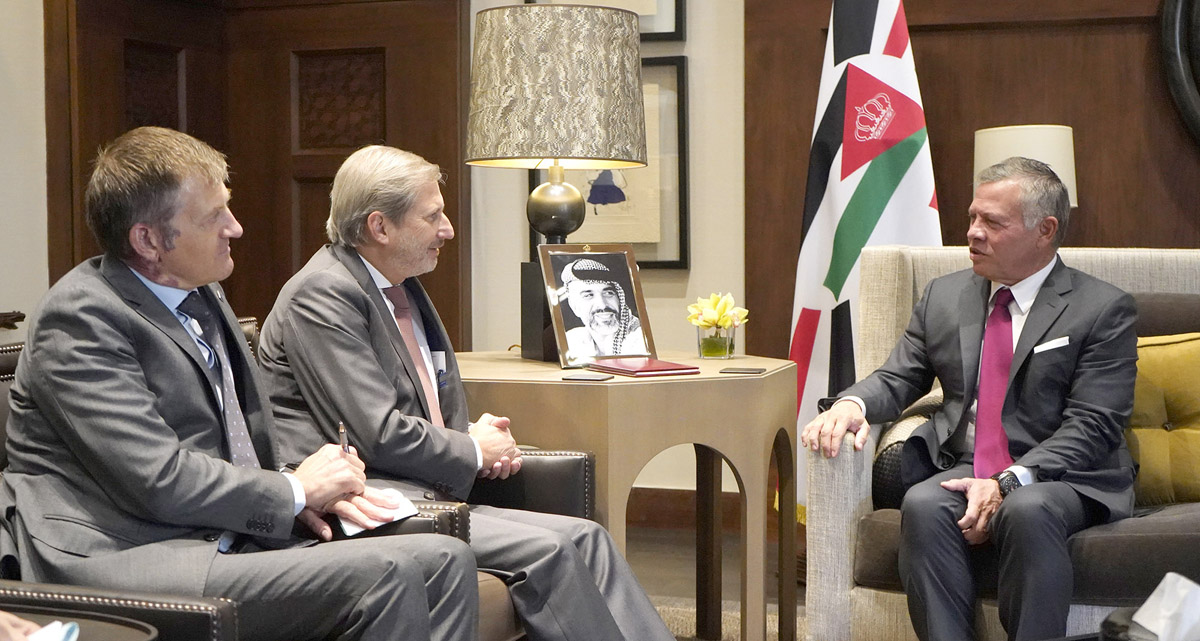 King, EU Commissioner discuss ties, Mideast