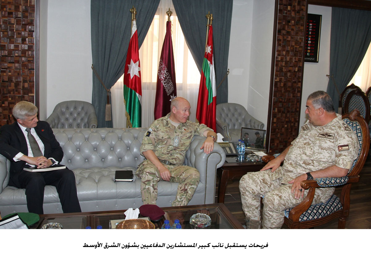 Army chief receives military UK official