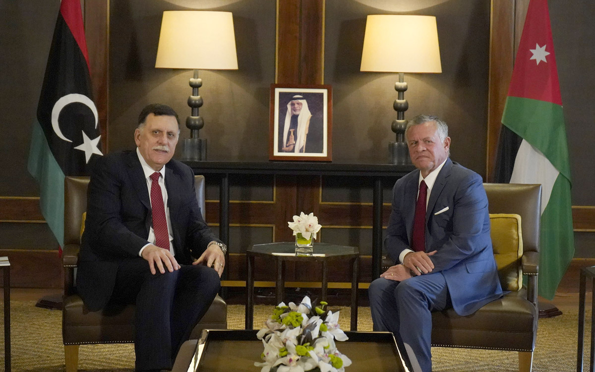 King holds talks with chairman of presidential council of Libya