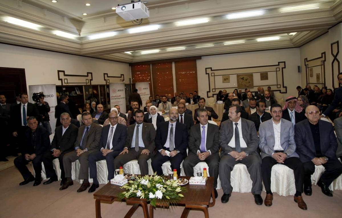 Export gateway, solution to improve citizens' lives, provide jobs: PM