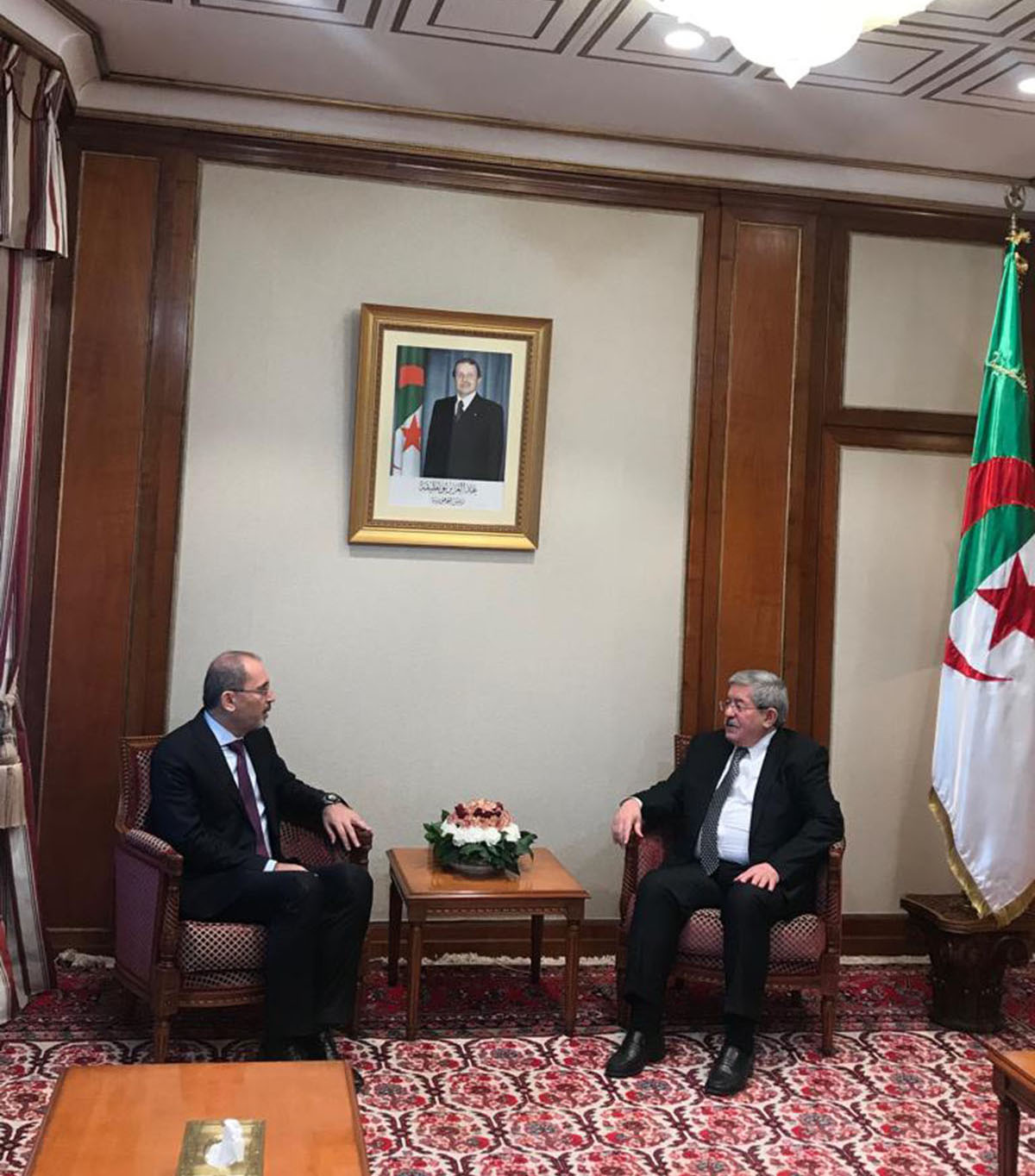 Safadi meets Algerian officials