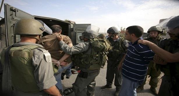 Israeli forces arrest 15 Palestinians in West Bank