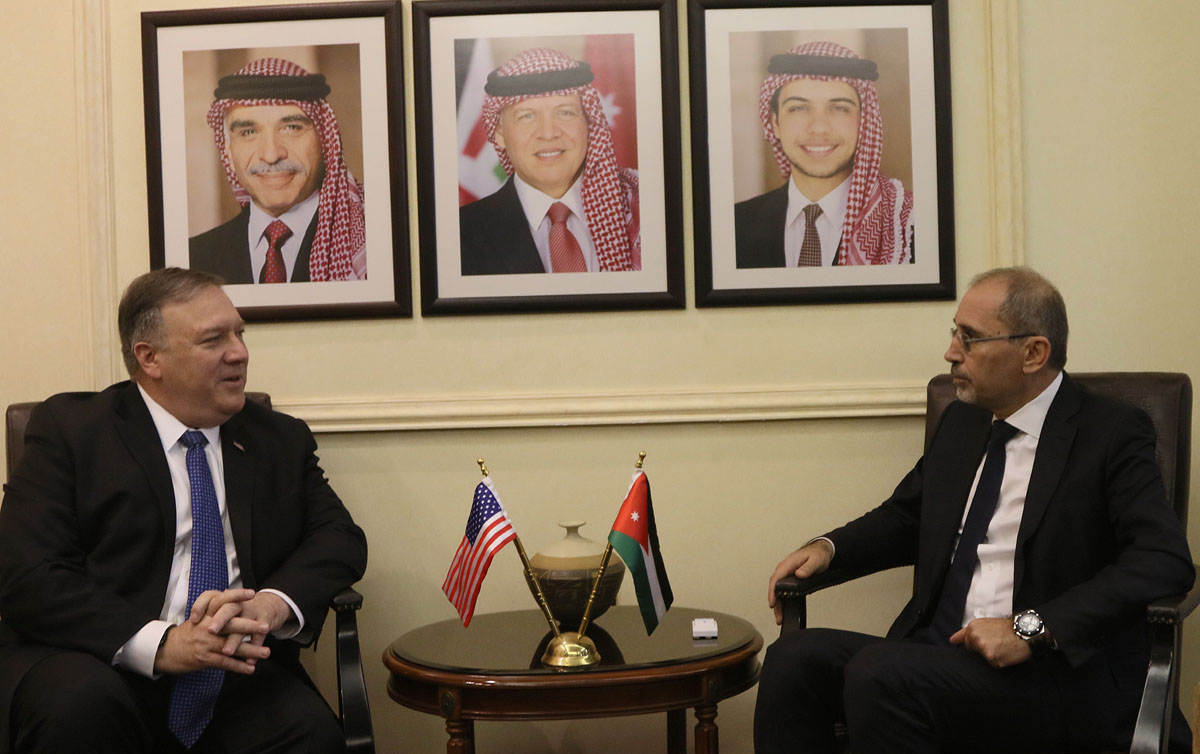 FM, U.S. counterpart discuss ties, Mideast issues