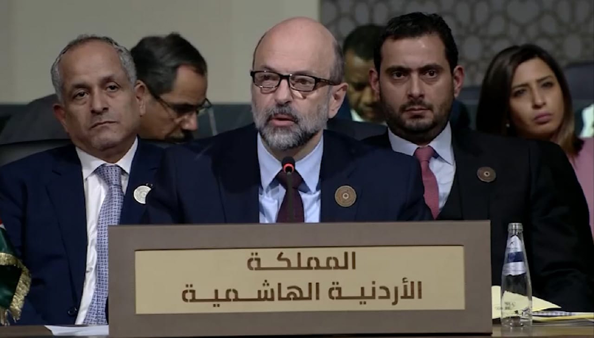 Razzaz calls on forging an Arab economic, political bloc