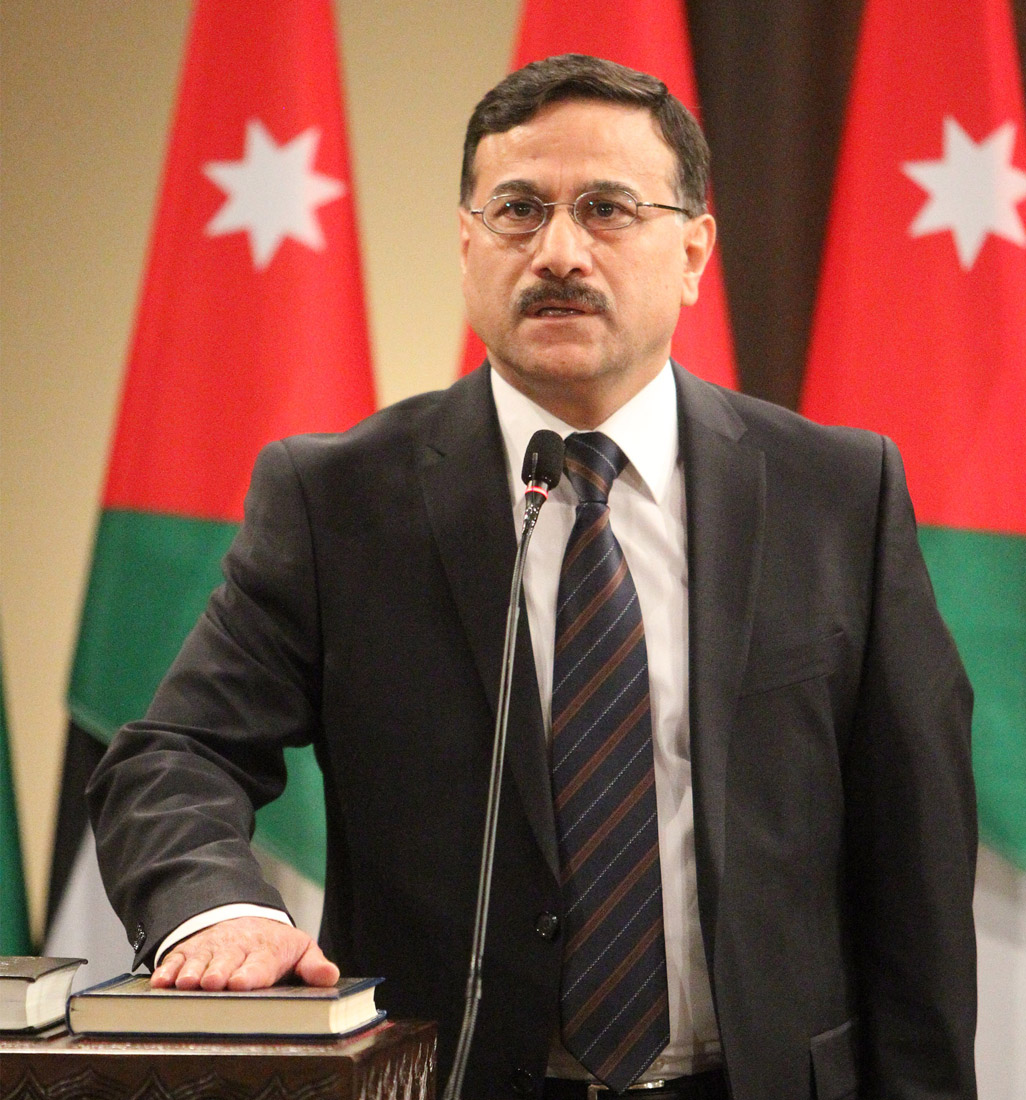 Finance minister follows up on measures to combat tax evasion