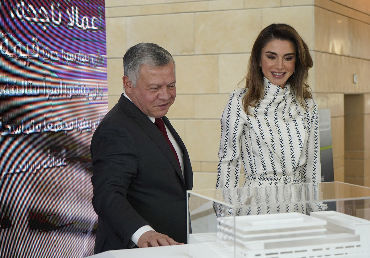 King inaugurates Queen Rania Teacher Academy’s new premises at University of Jordan