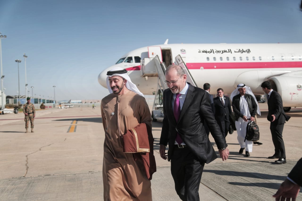 FM meets UAE, Saudi, Bahraini, Egyptian counterparts