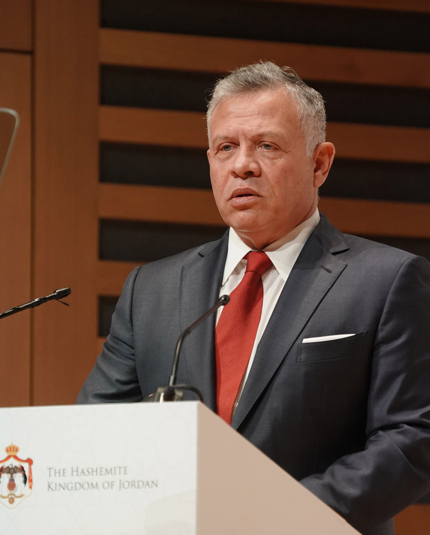 King delivers keynote speech at London Initiative Conference.....1st Lead