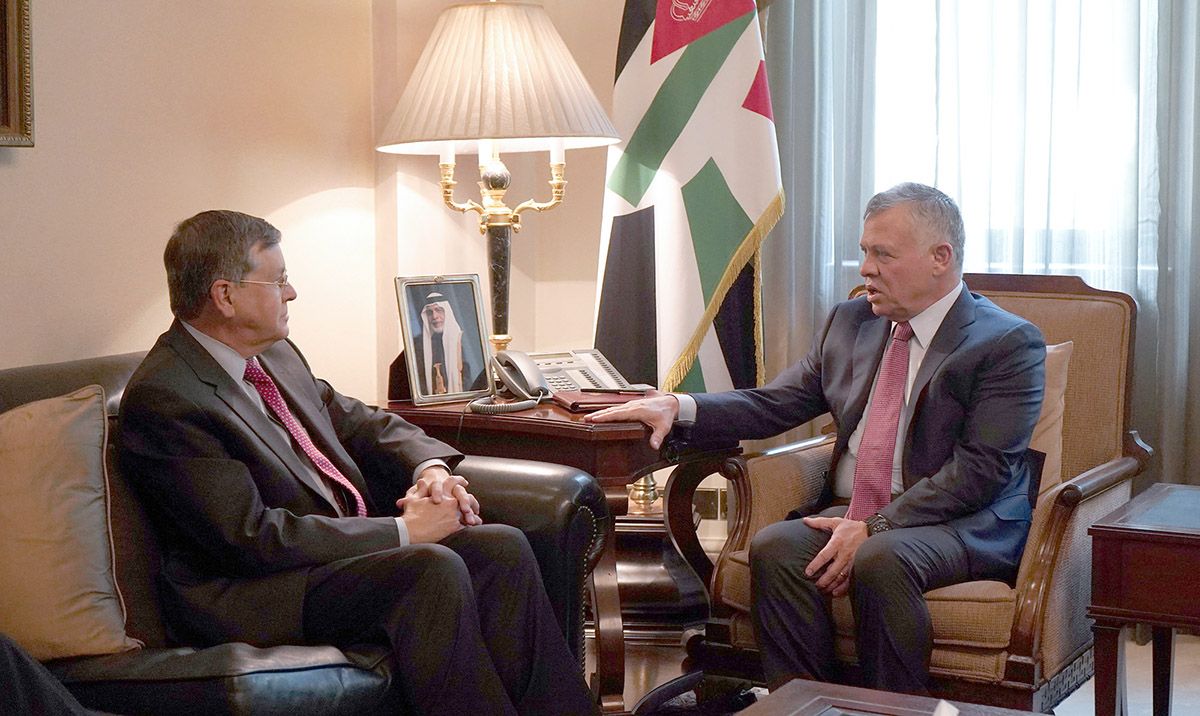 King receives US acting assistant secretary of state for Near Eastern affairs