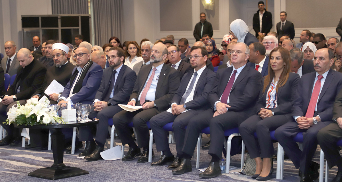 Gov't launches 10-year national plan to rectify public buildings, facilities