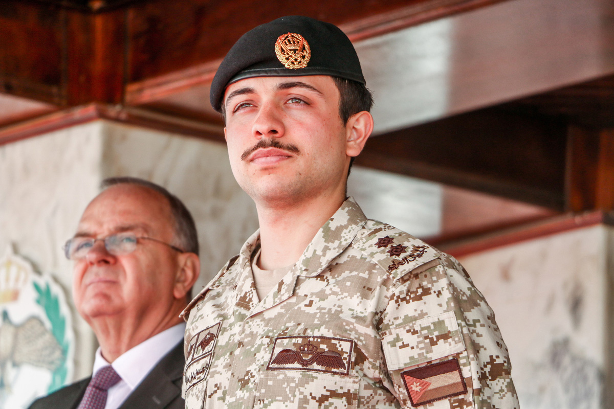 Crown Prince attends graduation of participants in first phase of Watan Service programme