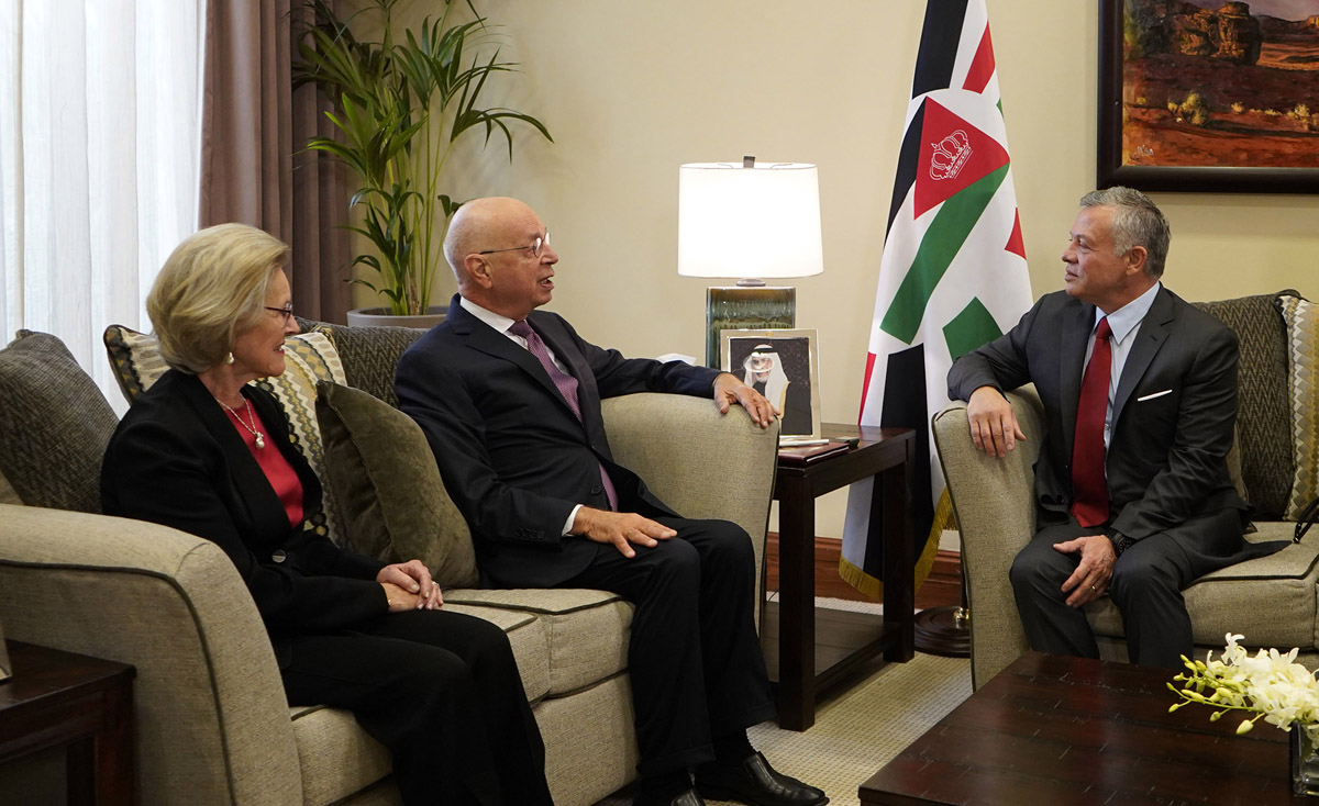 King, WEF chairman discuss partnership, cooperation