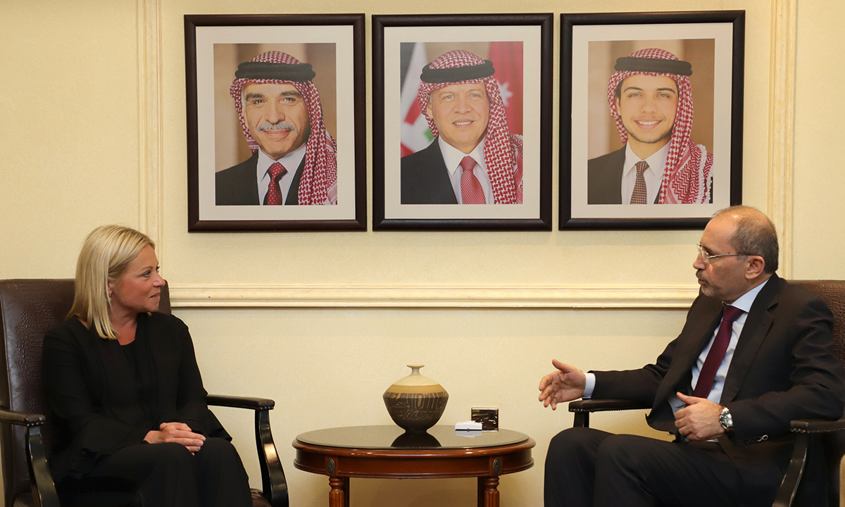 FM meets UN Special Representative for Iraq