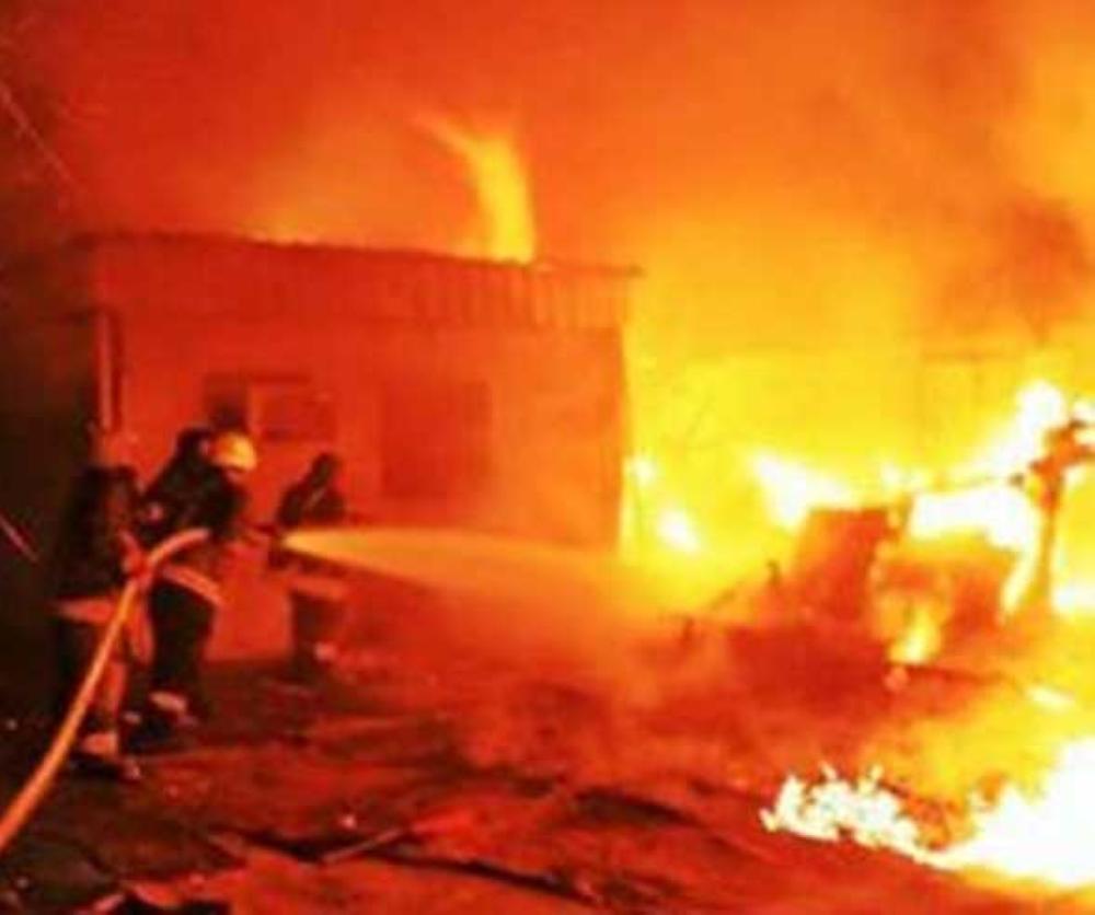 10 Syrians injured in home fire in Mafraq