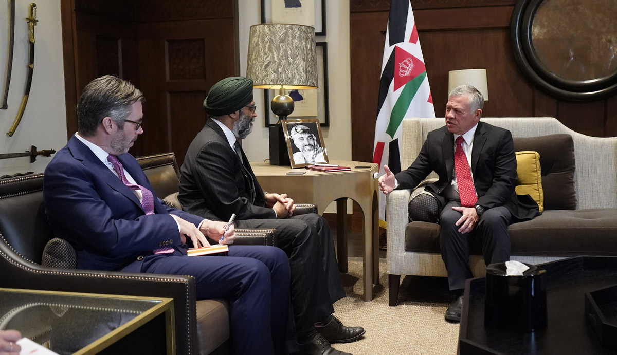 King meets Canada’s national defense minister