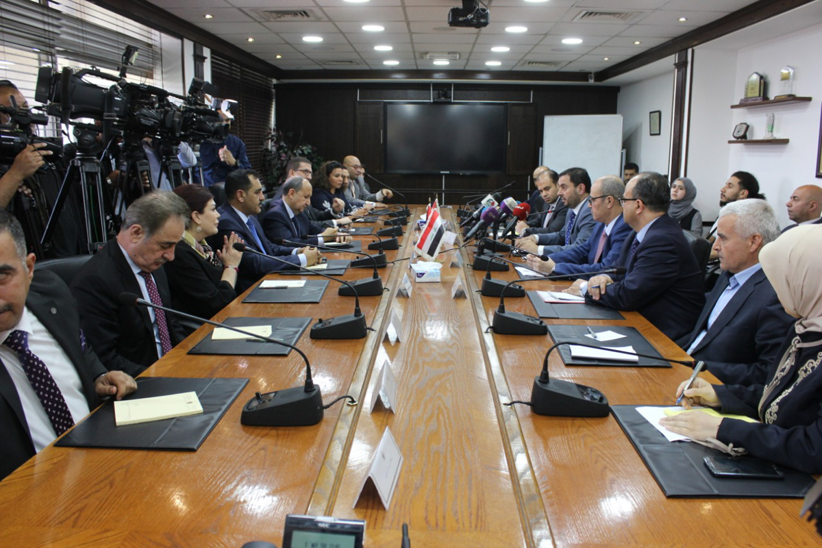 Jordanian, Egyptian, Iraqi meeting discuses economic cooperation