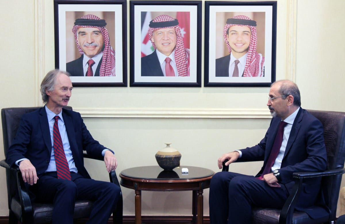 FM meets UN envoy for Syria