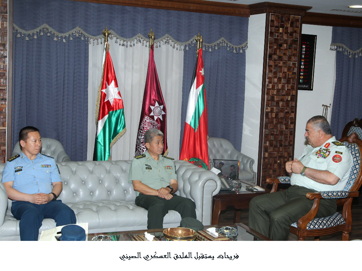Army chief meets Chinese military attaché