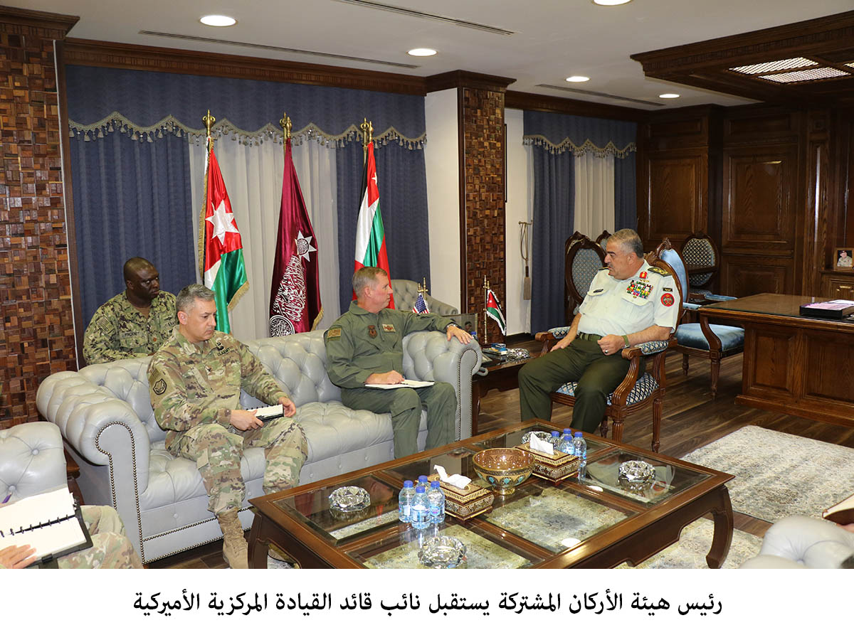 Army chief receives Deputy Commander of US Central Command