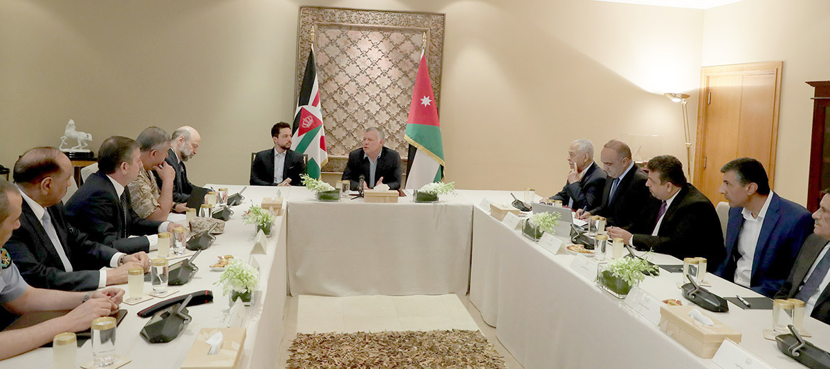 King chairs NPC meeting, affirms steadfast position on Palestinian cause, importance of upholding law