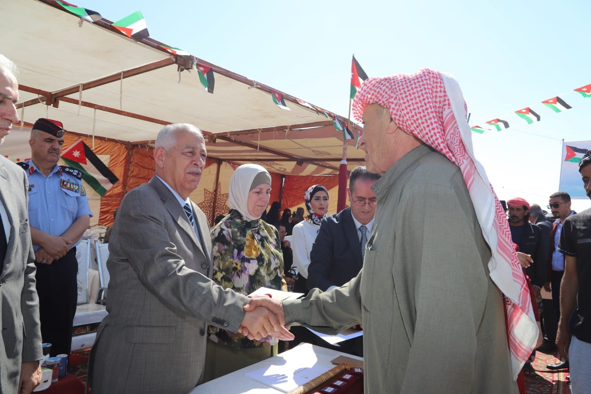 15 families in Karak receive homes under Royal initiative