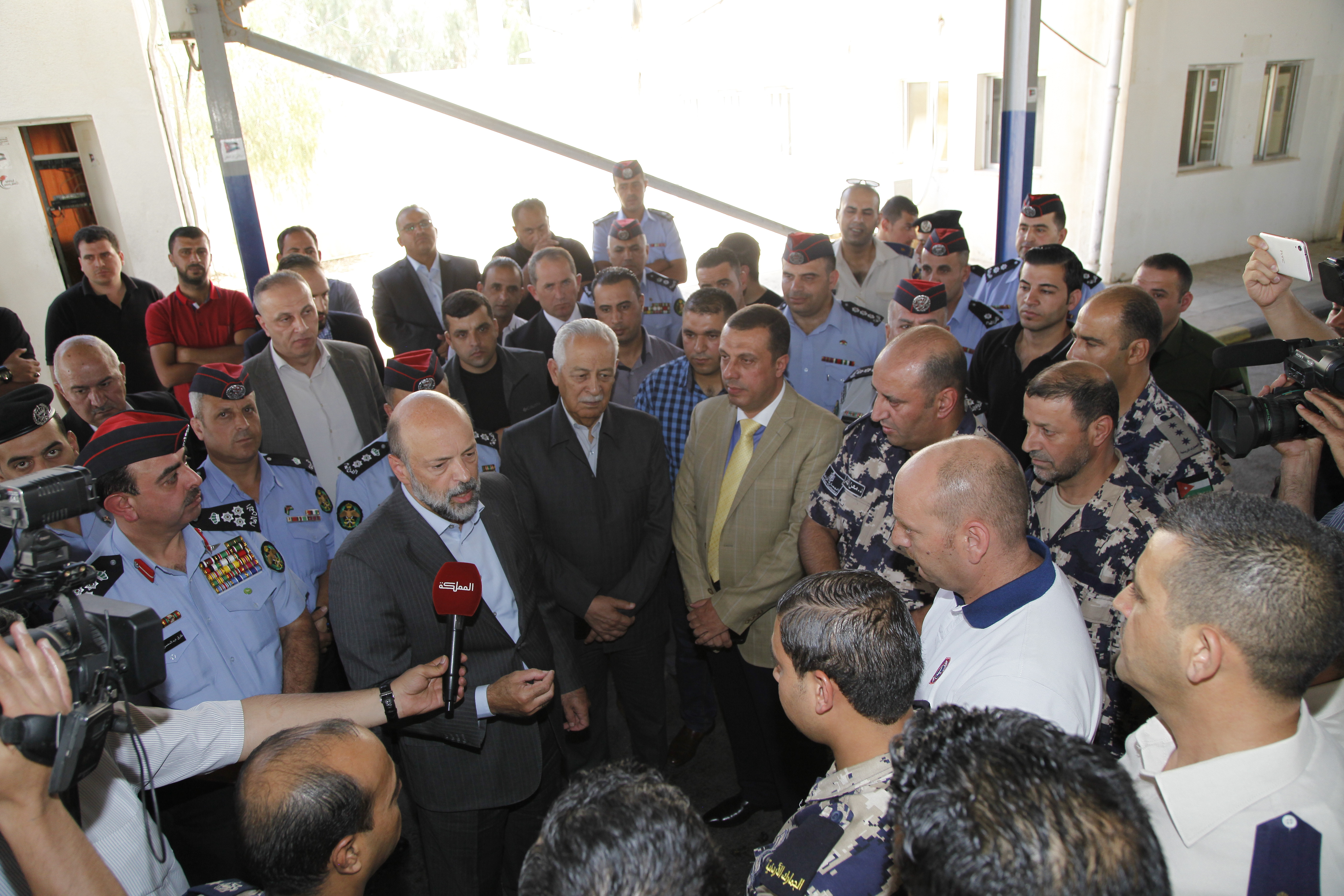 PM visits al-Mudawara border crossing