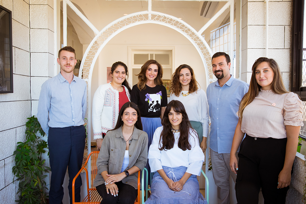 Queen Rania Visits Amman Design Week Offices in Run-up to Event’s Upcoming Third Edition