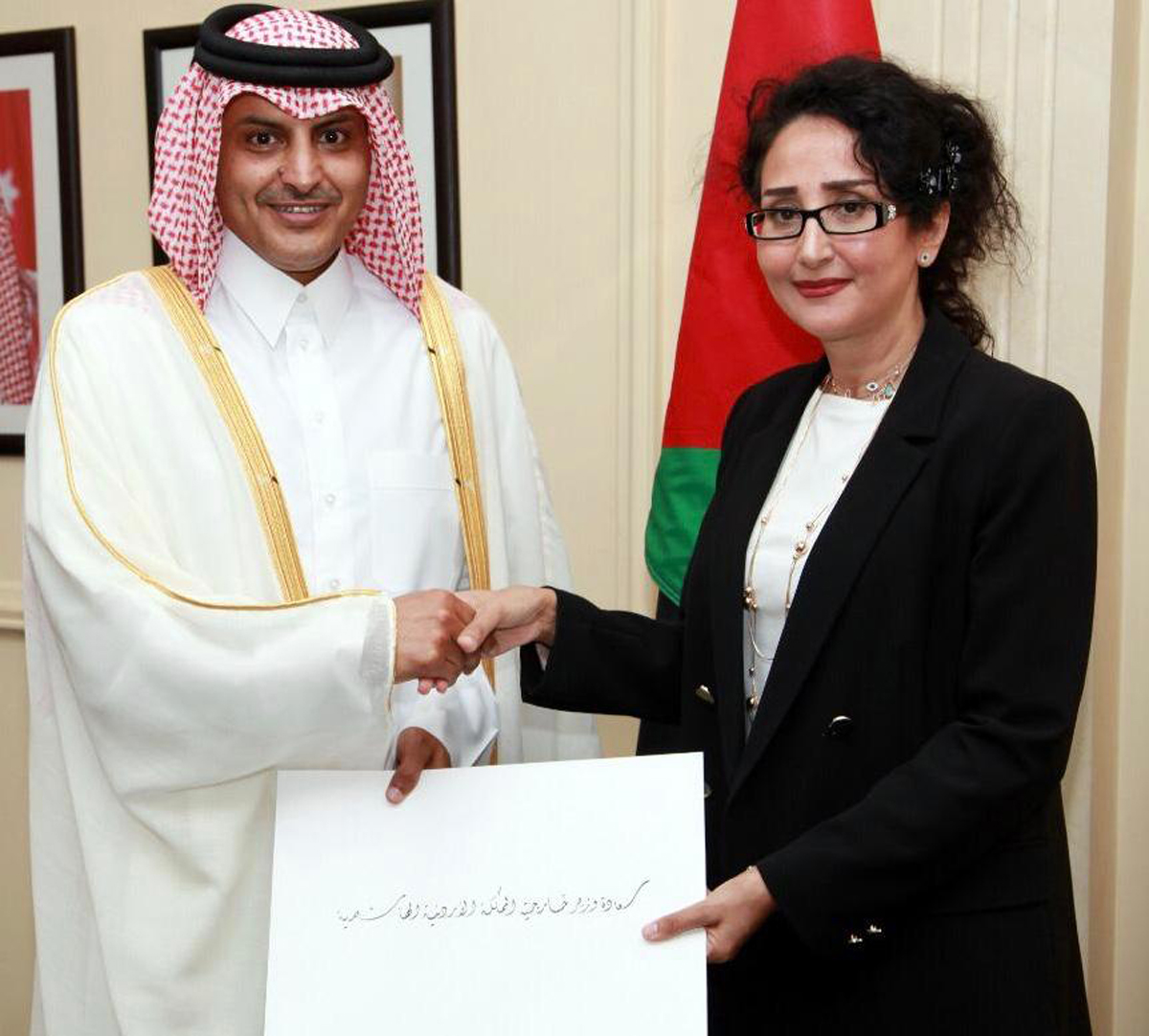 Foreign ministry accepts credentials of new Qatari envoy