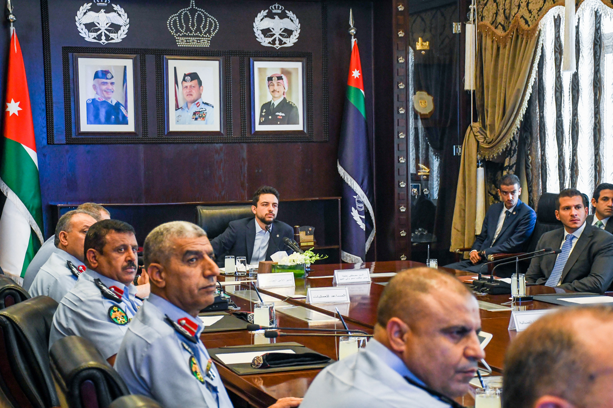 Crown Prince visits PSD to follow up on His Majesty's directives on road safety