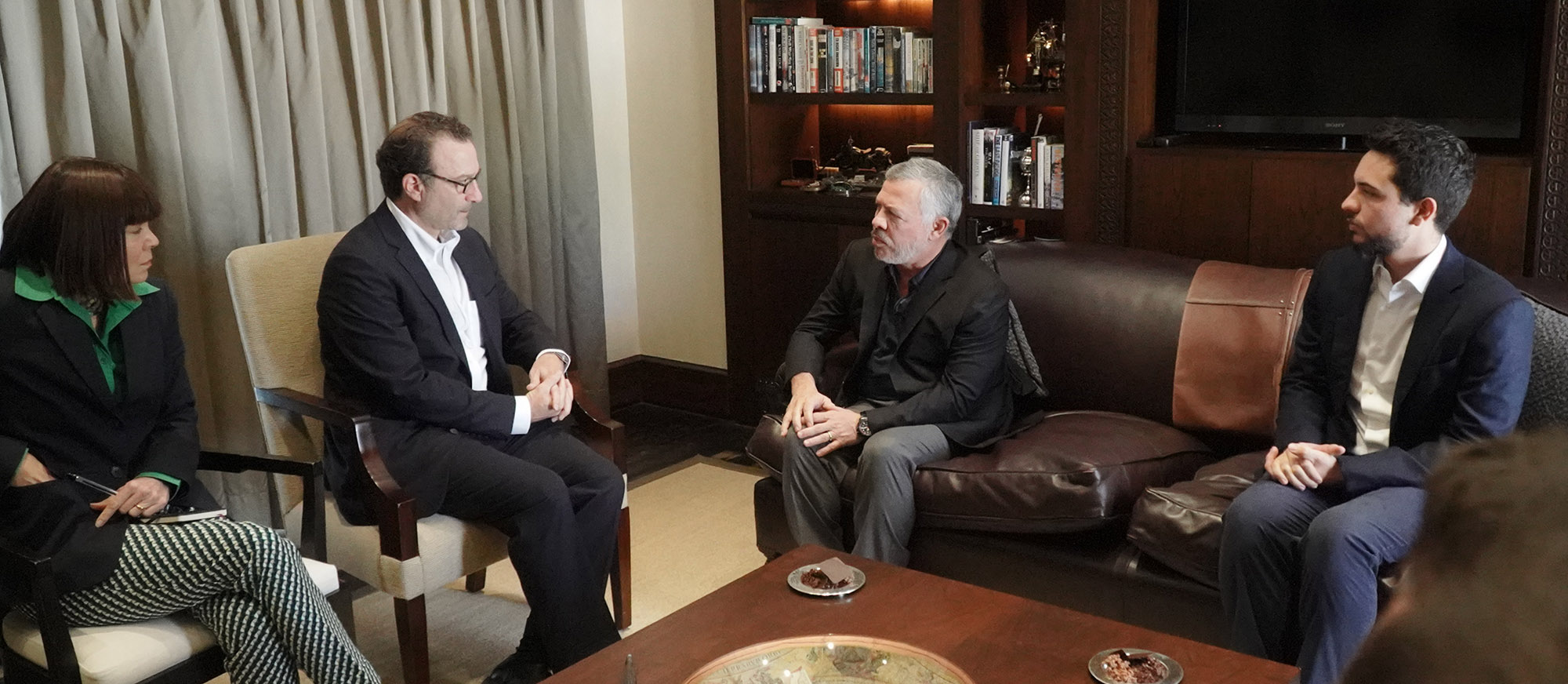 King receives US assistant secretary of state for Near Eastern affairs