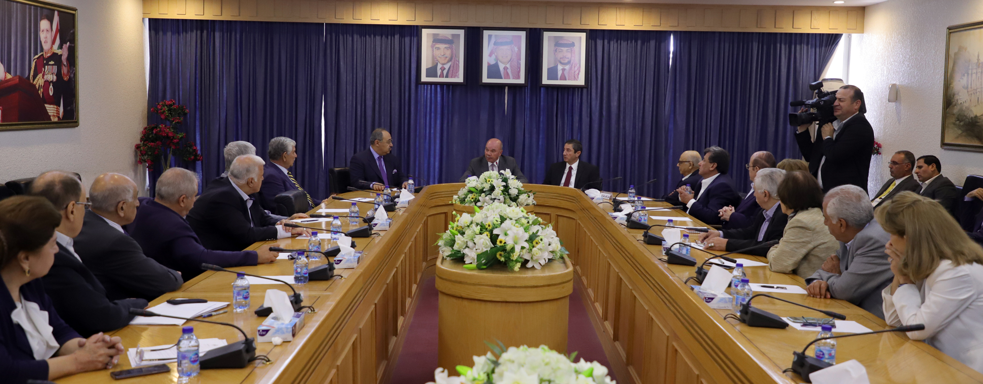 Senate president urges int'l community to confront Israeli PM's schemes