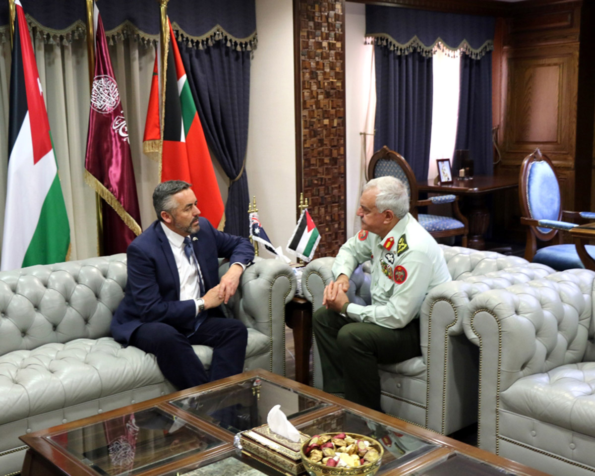 Army chief receives Australian Defense Minister