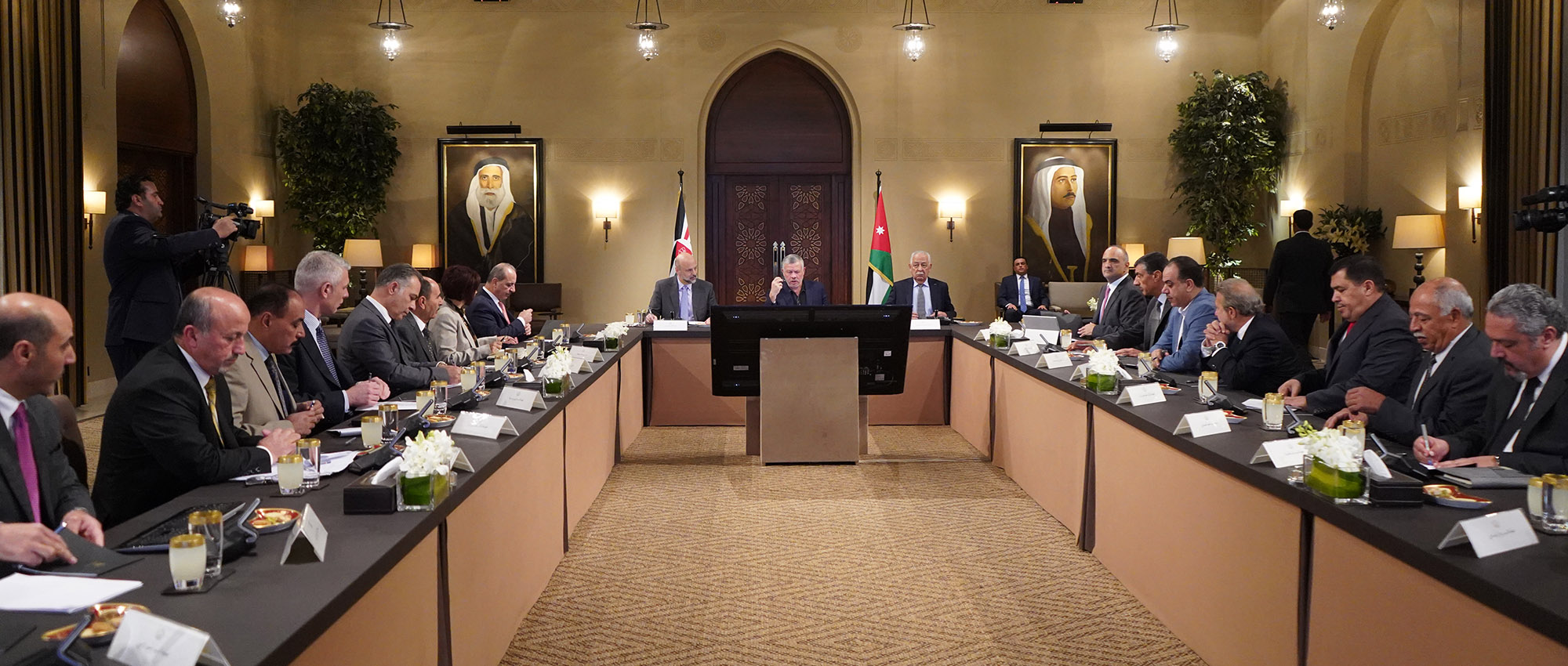 King meets Ajloun development master plan steering committee