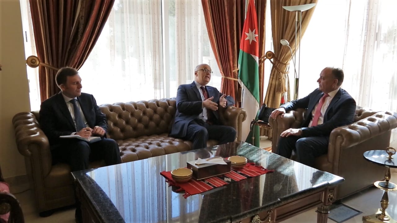 State Minister for Media Affairs receives Russian envoy