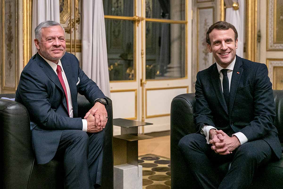King, French president discuss ties, regional, international developments
