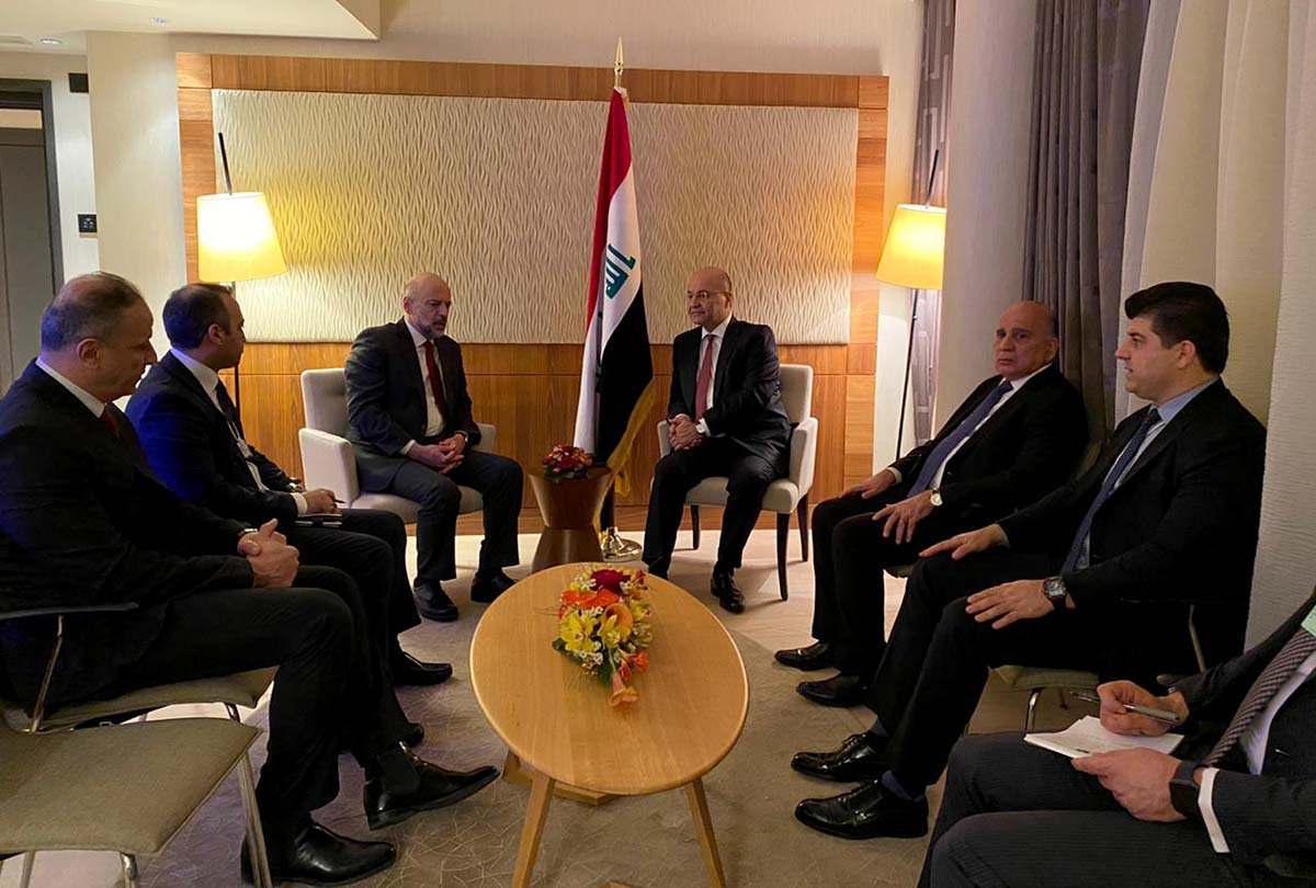 Razzaz, Iraqi President underscore ties, discuss region