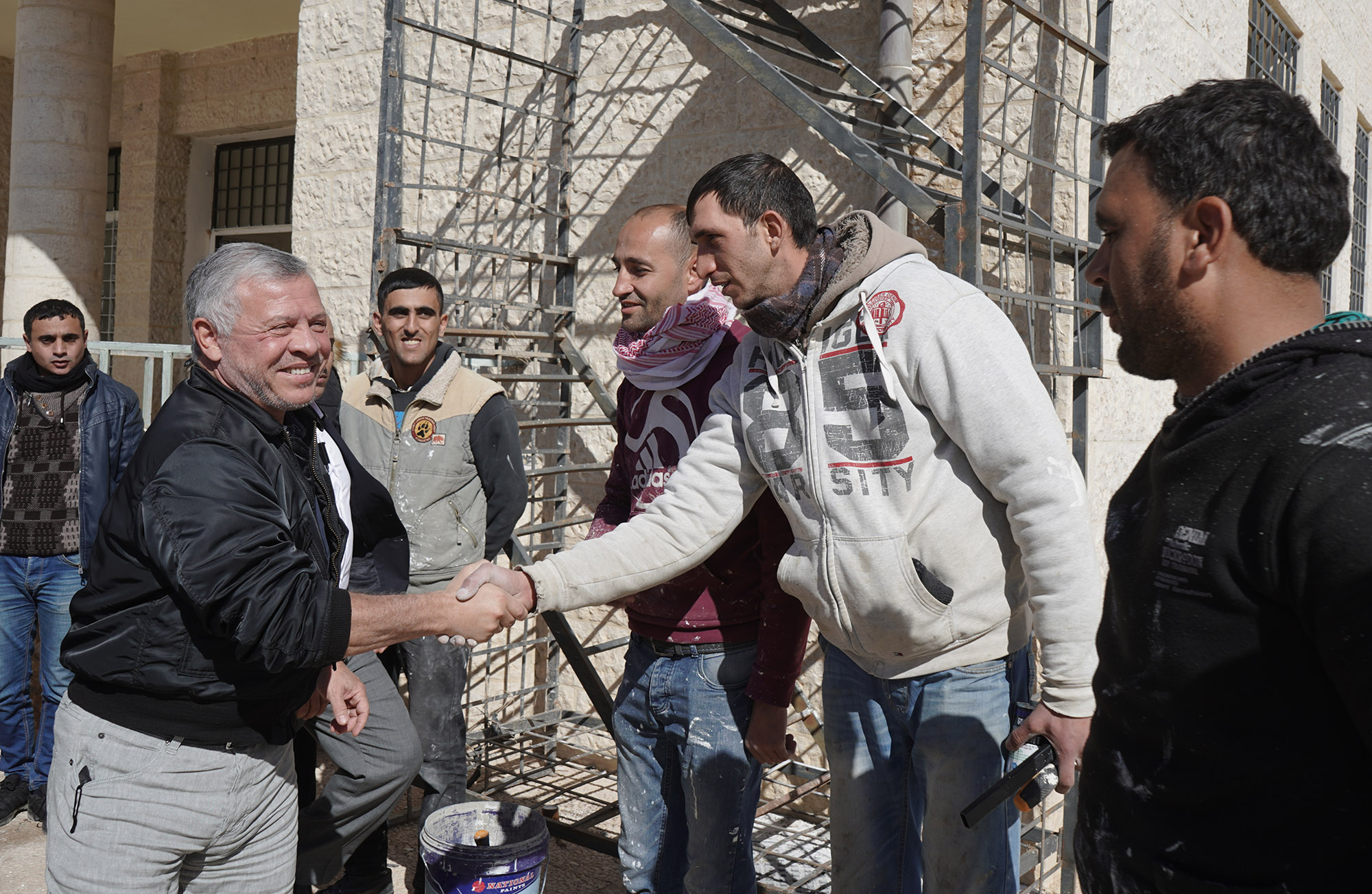 King visits unused Maan PSD building to be turned into elementary school