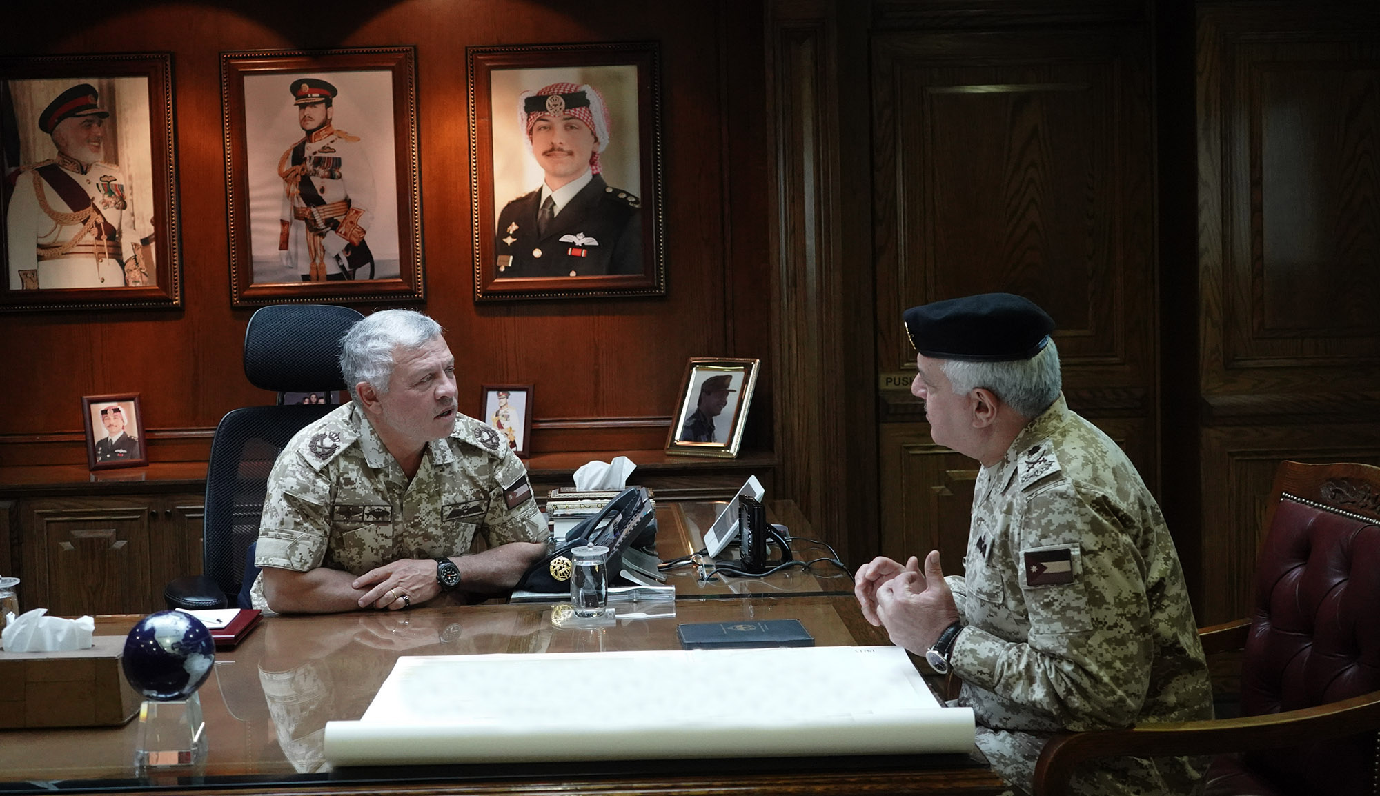 King visits army headquarters