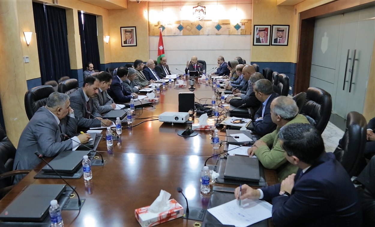 PM: Gov't firmly committed to decentralization scheme