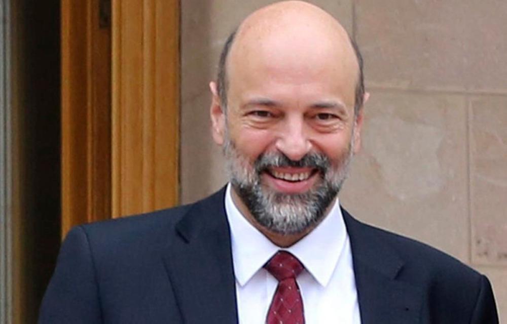 PM says Gov't curtailing red tape to lure in investments