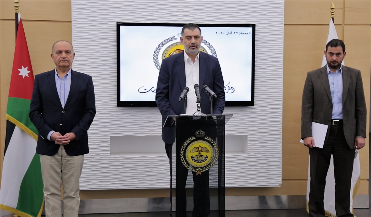 Electronic mechanism to transfer salaries of private sector workers - Labor minister