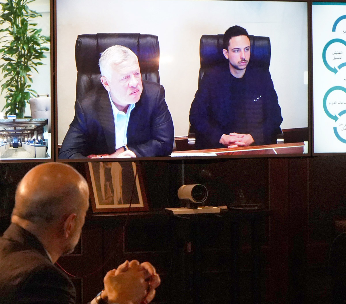 King says full adherence to health regulations will enable Jordan to overcome crisis faster, restore normalcy