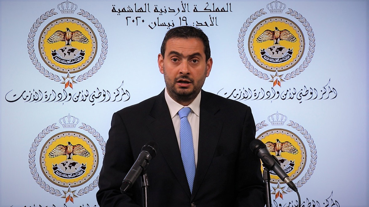 Goods, food strategic stock &amp;quotsufficient and safe": Industry Minister