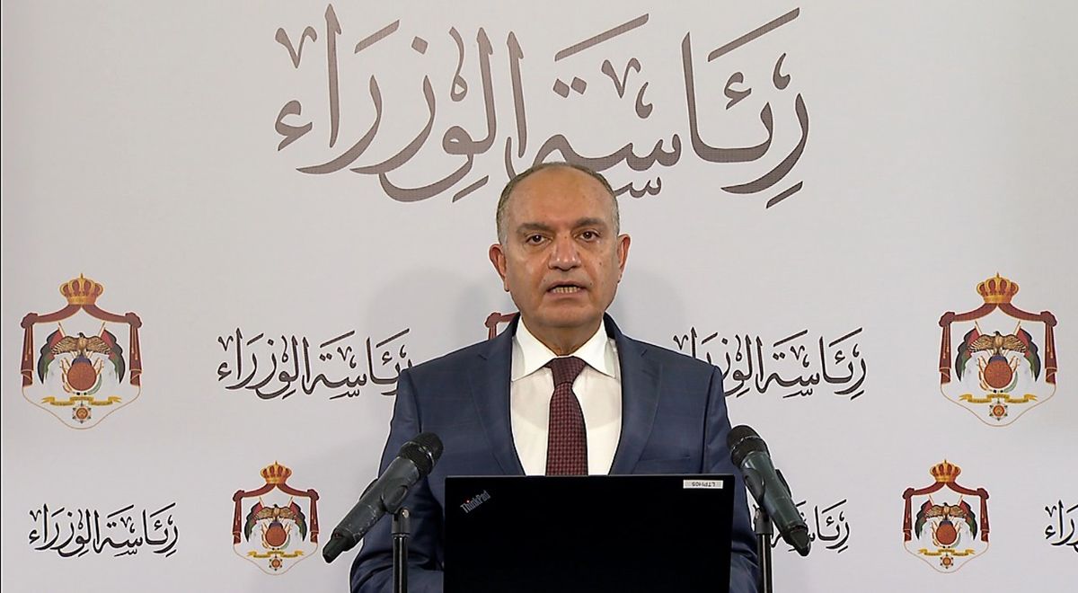 Gov't will keep imposing partial, comprehensive curfew: Adaileh