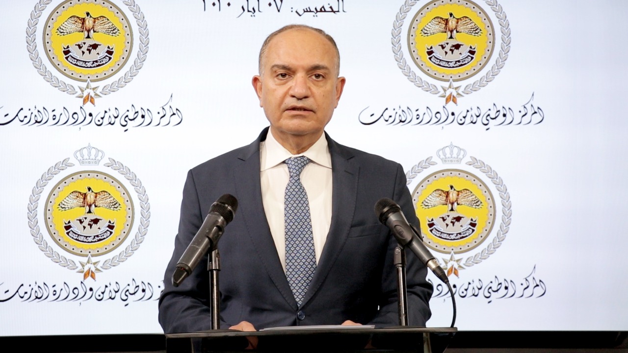 Odd-even system for driving to continue until further notice - Adailah says